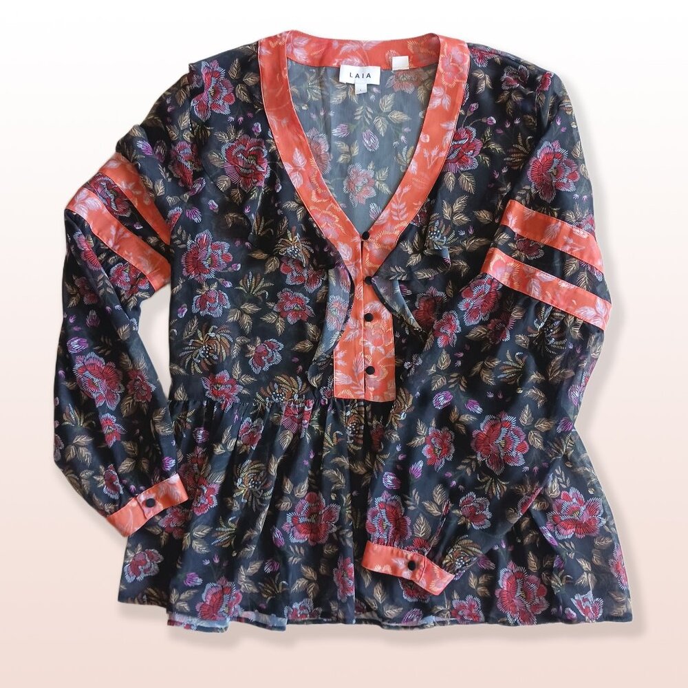 LAIA Floral Top Flounce Peach Stripe Accents Black Buttons Cuffed Sleeves Size L